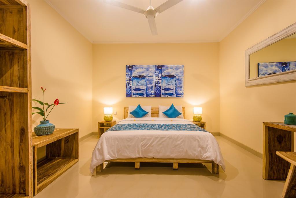 Villa Tepi Sungai Legian Pokoj fotografie