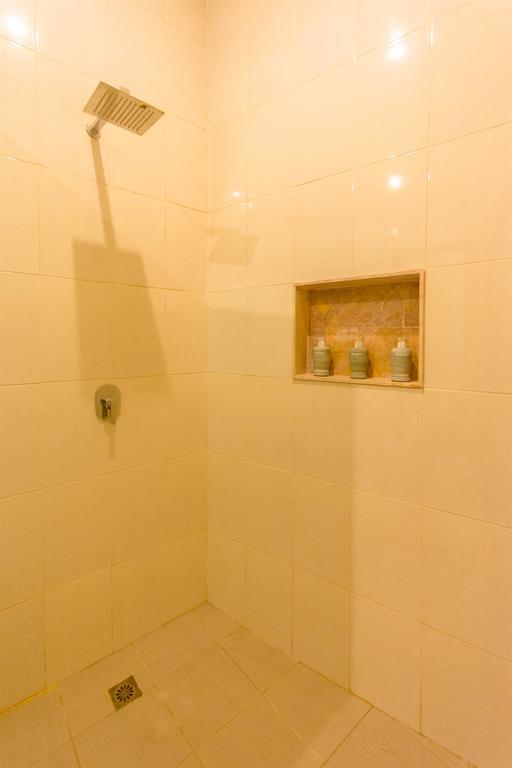 Villa Tepi Sungai Legian Pokoj fotografie